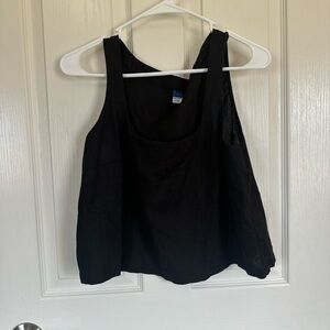 Old Navy Black cropped tank top